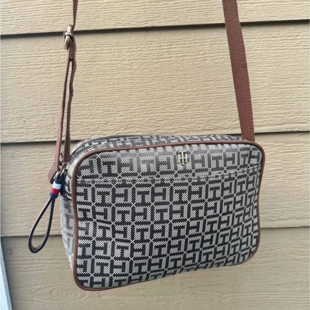 Tommy Hilfiger monogram bag